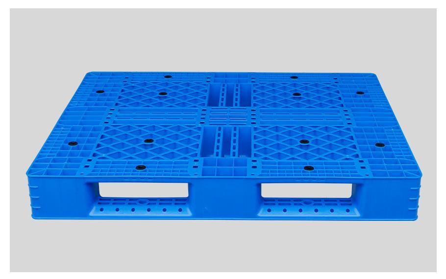 william威廉中文官网1210网格田字塑料托盘-12kg